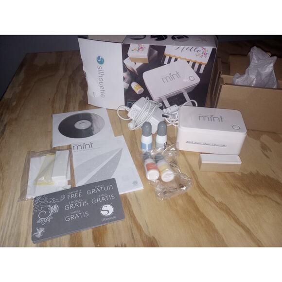 Silhouette Mint Used With Box Custom Stamps - Picture 3 of 3